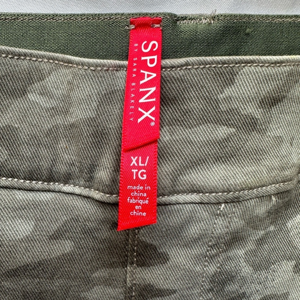SPANX NWT Stretch Twill Short Size XL for Active Comfort - Picture 4 of 9